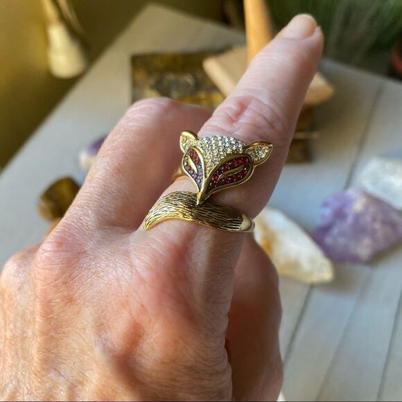 Fox Gold Top Grade Crystal Brass Ring With Ion Plating - Picture 5 of 7